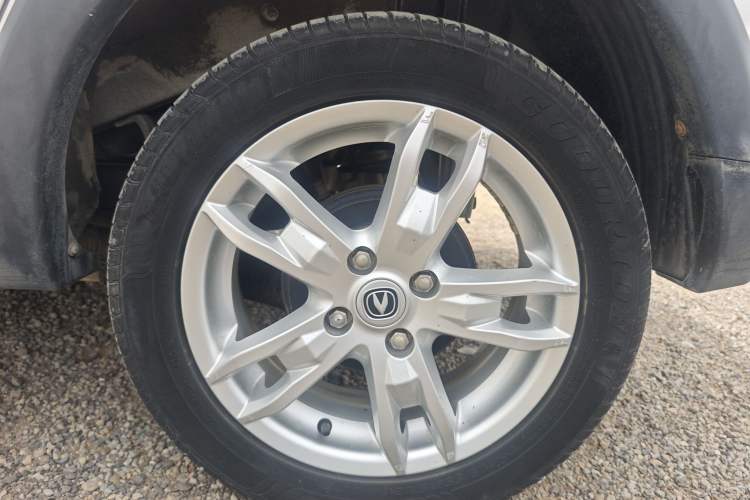 Used CHANGAN CX20 2014 1.4L IMT Sunroof Navigation Version China V Standard Exterior 5