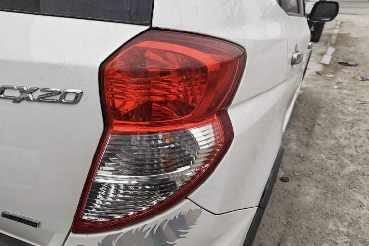 Used CHANGAN CX20 2014 1.4L Manual Sport Edition China V Standard Exterior 6