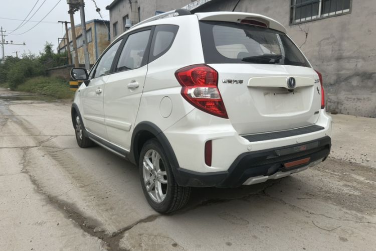 Used CHANGAN CX20 2014 1.4L Manual Sport Edition China V Standard Exterior 7