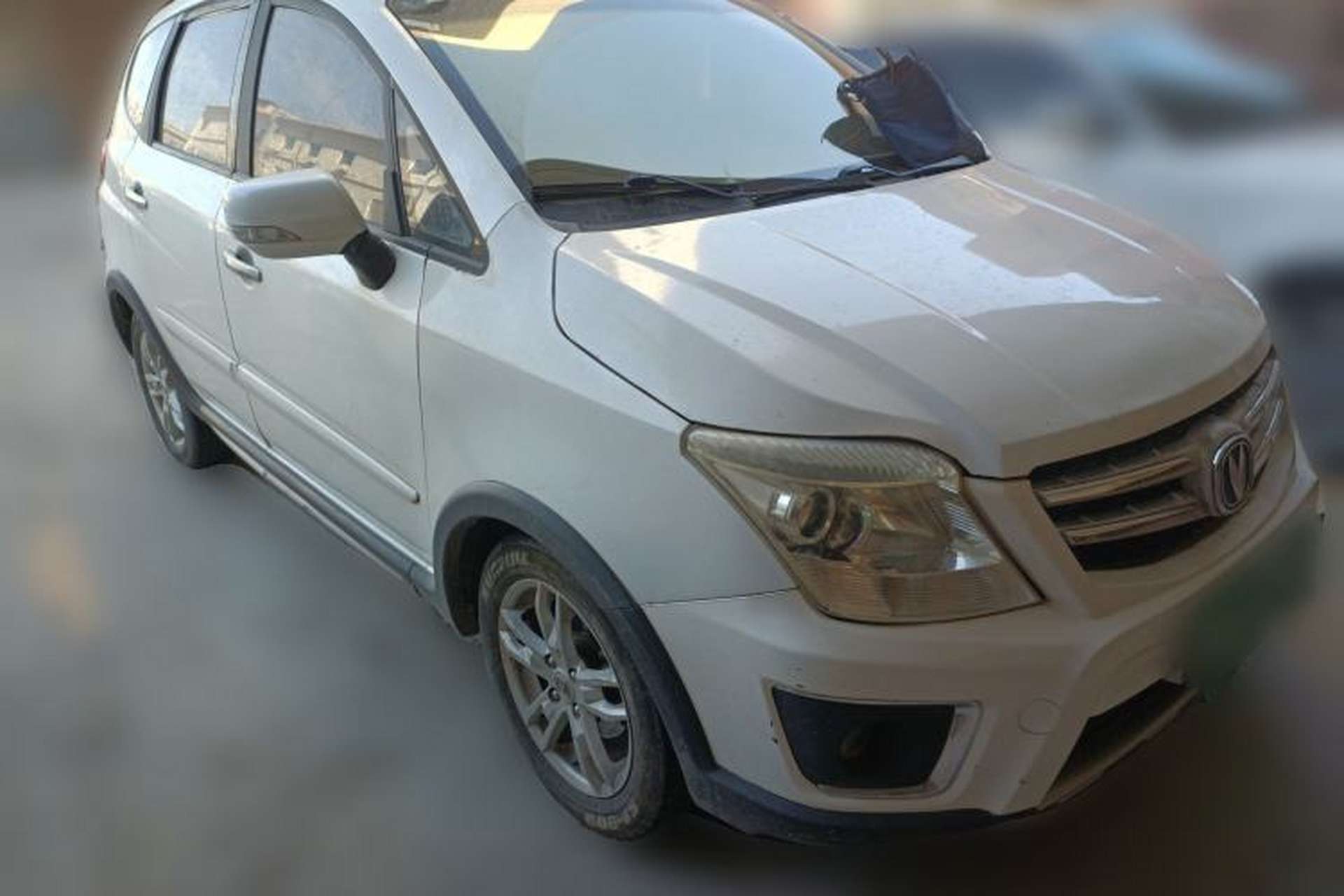 Used CHANGAN CX20 2014 1.4L IMT Sunroof Navigation Version China IV Standard Front Right 45 Deg