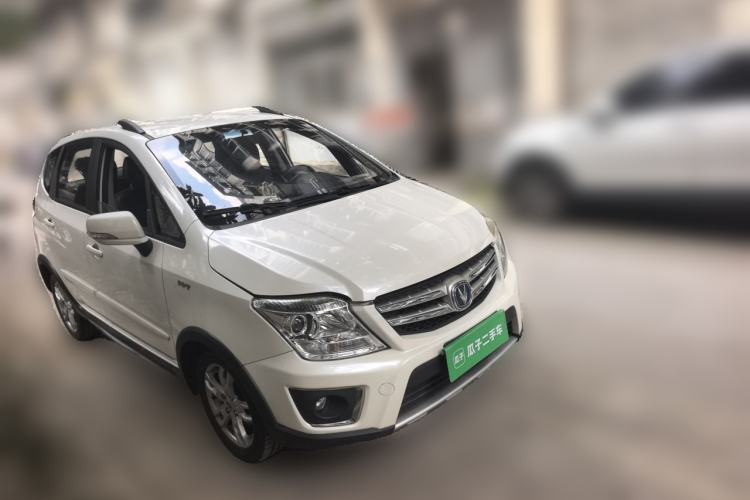 Used CHANGAN CX20 2014 1.4L Manual Sport Version China IV Standard Front Right 45 Deg