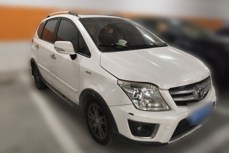 Used CHANGAN CX20 2014 1.4L IMT Sunroof Navigation Version China IV Standard Front Right 45 Deg