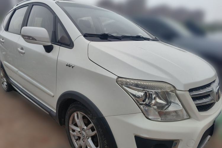 Used CHANGAN CX20 2014 1.4L Manual Sport Edition China V Standard Front Right 45 Deg
