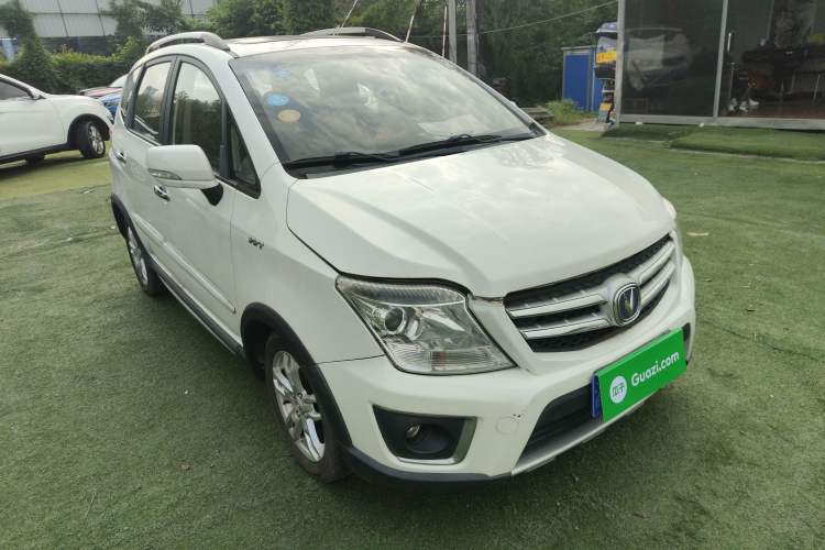 Used CHANGAN CX20 2014 1.4L Manual Sunroof Navigation Version China V Standard Front Right 45 Deg