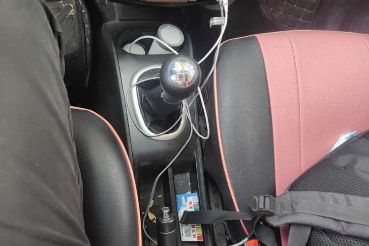 Used CHANGAN CX20 2014 1.4L Manual Sport Version China IV Standard Gear Lever