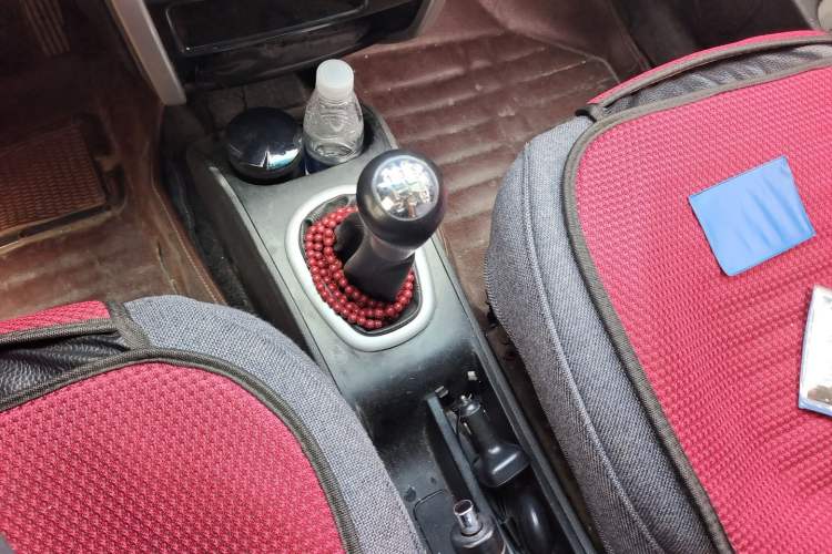 Used CHANGAN CX20 2014 1.4L Manual Sport Edition China V Standard Gear Lever