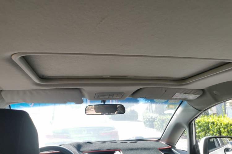 Used CHANGAN CX20 2014 1.4L IMT Sunroof Navigation Version China IV Standard Headliner