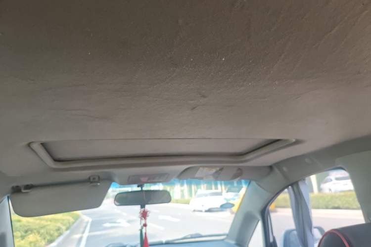 Used CHANGAN CX20 2014 1.4L IMT Sunroof Navigation Version China IV Standard Headliner