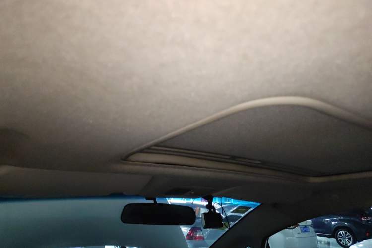 Used CHANGAN CX20 2014 1.4L IMT Sunroof Navigation Version China IV Standard Headliner