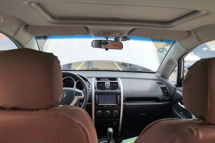 Used CHANGAN CX20 2014 1.4L IMT Sunroof Navigation Version China IV Standard Headliner