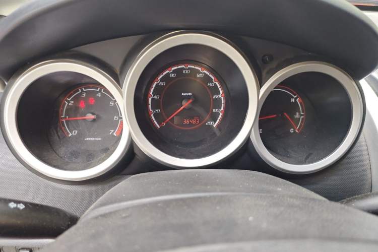Used CHANGAN CX20 2014 1.4L Manual Sunroof Navigation Version China V Standard Instrument Cluster