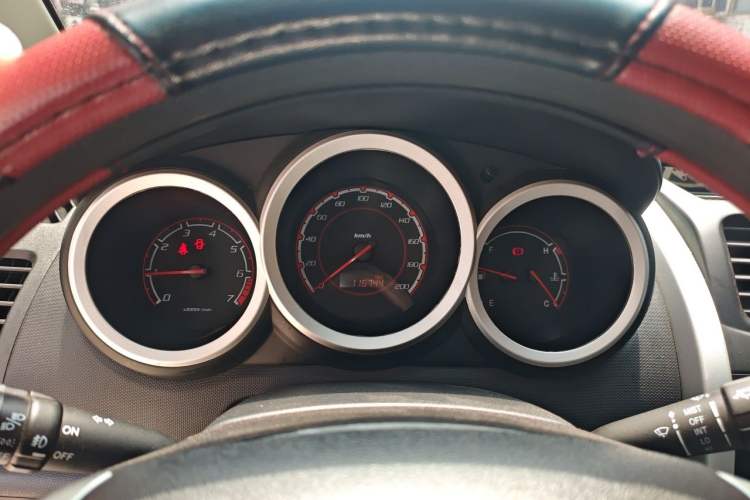 Used CHANGAN CX20 2014 1.4L Manual Sport Version China IV Standard Instrument Cluster