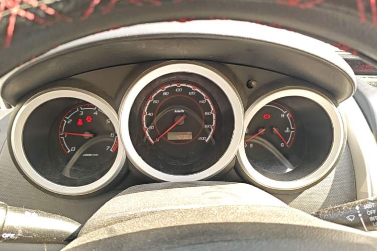 Used CHANGAN CX20 2014 1.4L Manual Sport Version China IV Standard Instrument Cluster