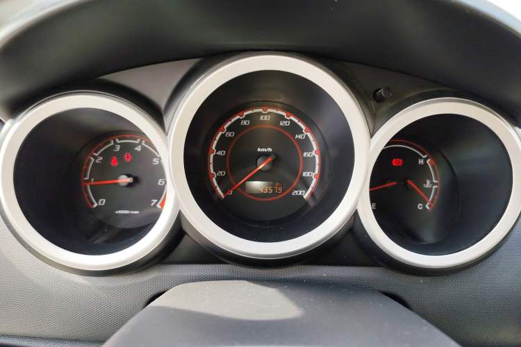Used CHANGAN CX20 2014 1.4L Manual Sport Edition China V Standard Instrument Cluster