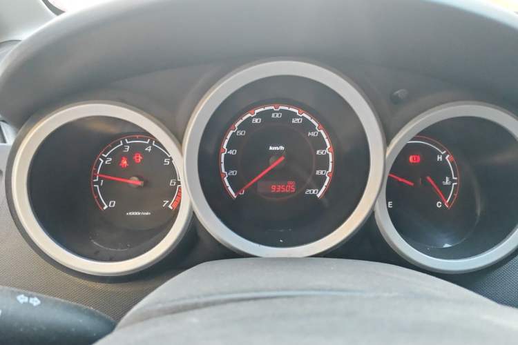 Used CHANGAN CX20 2014 1.4L Manual Sport Version China IV Standard Instrument Cluster
