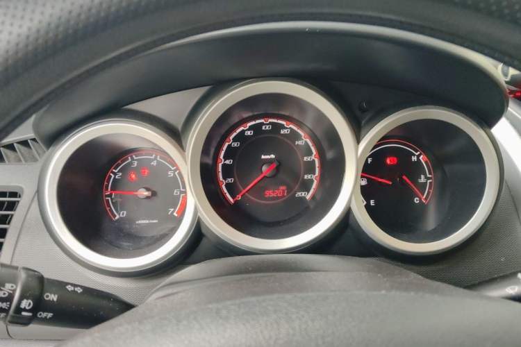 Used CHANGAN CX20 2014 1.4L Manual Sport Version China IV Standard Instrument Cluster