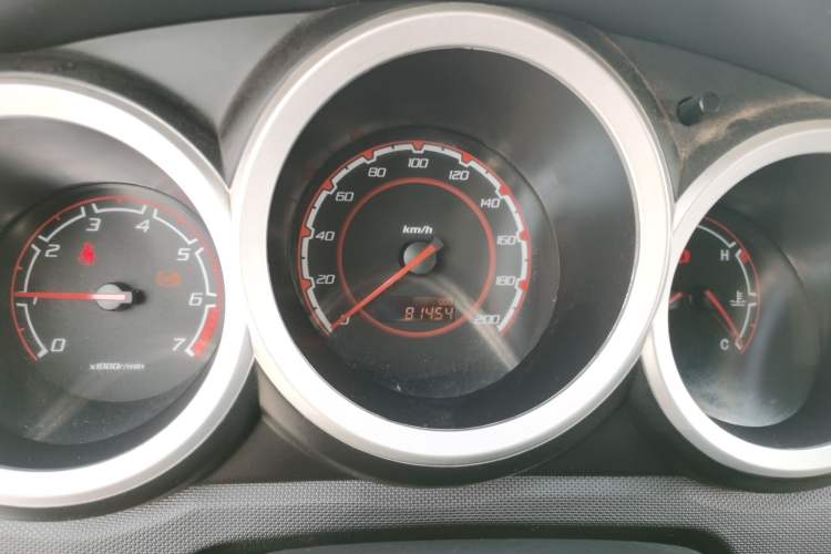 Used CHANGAN CX20 2014 1.4L Manual Sport Edition China V Standard Instrument Cluster