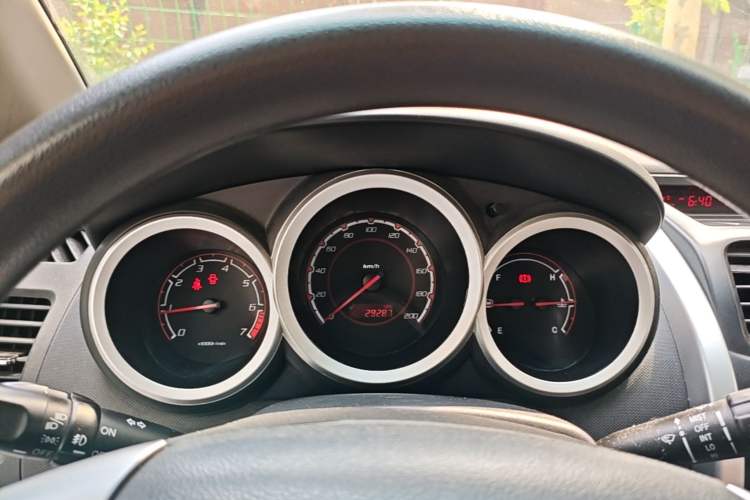 Used CHANGAN CX20 2014 1.4L Manual Sport Edition China V Standard Instrument Cluster