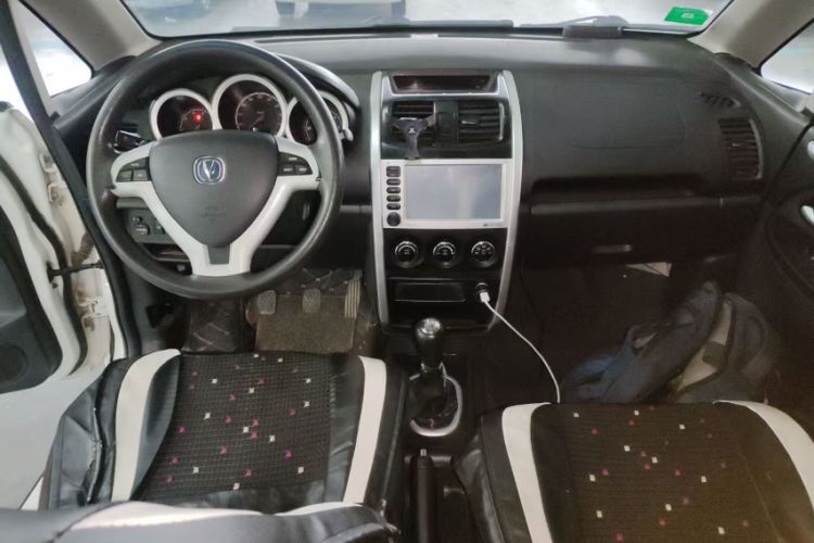 Used CHANGAN CX20 2014 1.4L Manual Sport Edition China V Standard Interior 1