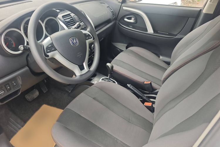 Used CHANGAN CX20 2014 1.4L IMT Sunroof Navigation Version China V Standard Interior 1
