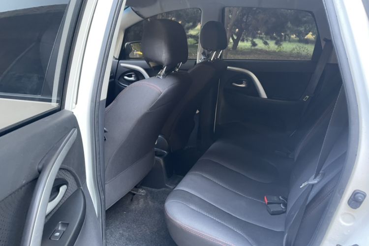 Used CHANGAN CX20 2014 1.4L Manual Sport Edition China V Standard Interior 5