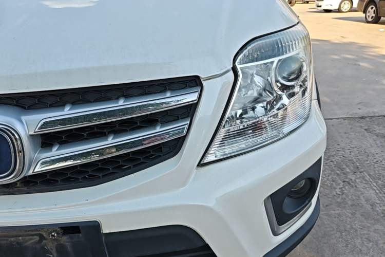 Used CHANGAN CX20 2014 1.4L Manual Sport Edition China V Standard Left Front Headlight