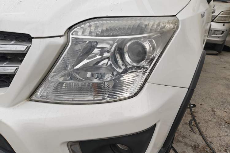 Used CHANGAN CX20 2014 1.4L Manual Sport Edition China V Standard Left Front Headlight