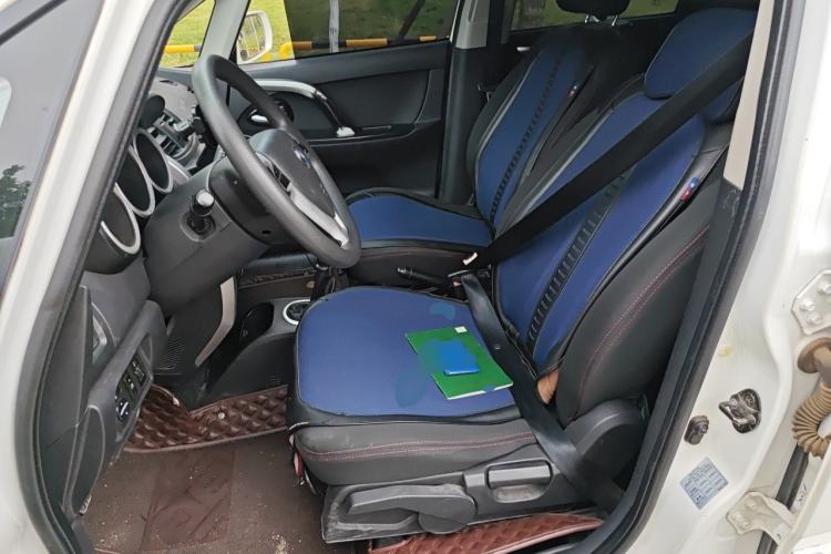 Used CHANGAN CX20 2014 1.4L Manual Sport Version China IV Standard Left Front Seat