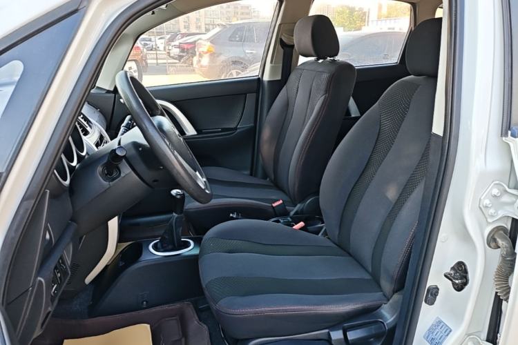 Used CHANGAN CX20 2014 1.4L Manual Sport Edition China V Standard Left Front Seat