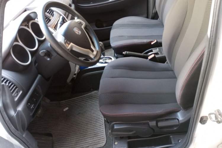 Used CHANGAN CX20 2014 1.4L IMT Sunroof Navigation Version China V Standard Left Front Seat