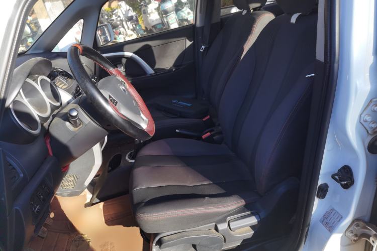 Used CHANGAN CX20 2014 1.4L Manual Sport Version China IV Standard Left Front Seat
