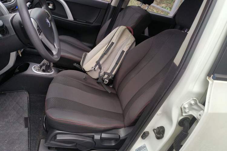 Used CHANGAN CX20 2014 1.4L Manual Sport Version China IV Standard Left Front Seat