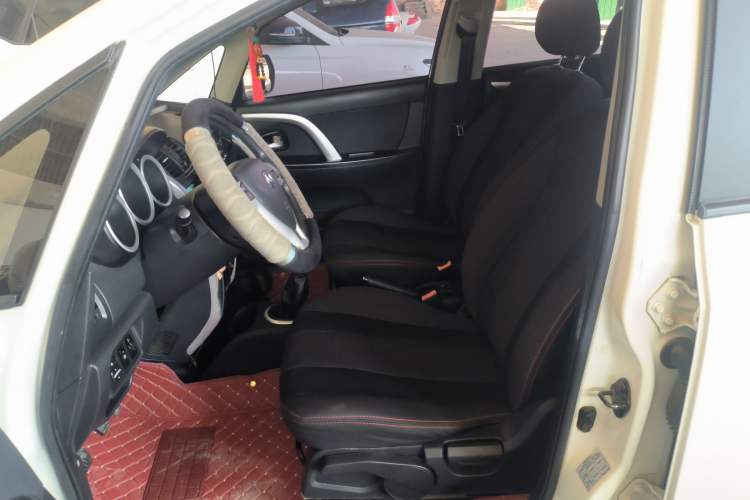 Used CHANGAN CX20 2014 1.4L Manual Sport Version China IV Standard Left Front Seat