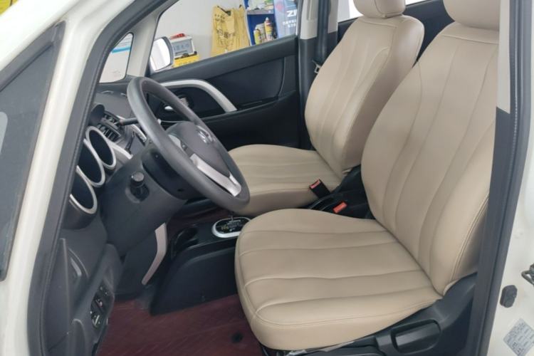 Used CHANGAN CX20 2014 1.4L IMT Sunroof Navigation Version China IV Standard Left Front Seat