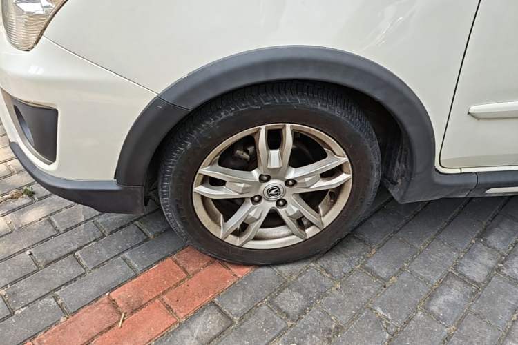 Used CHANGAN CX20 2014 1.4L Manual Sport Edition China V Standard Left Front Wheel Hub