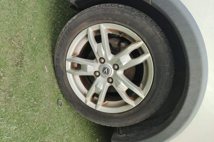 Used CHANGAN CX20 2014 1.4L Manual Sunroof Navigation Version China V Standard Left Front Wheel Hub