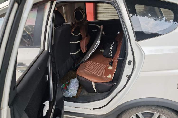 Used CHANGAN CX20 2014 1.4L Manual Sport Edition China V Standard Left Rear Seat