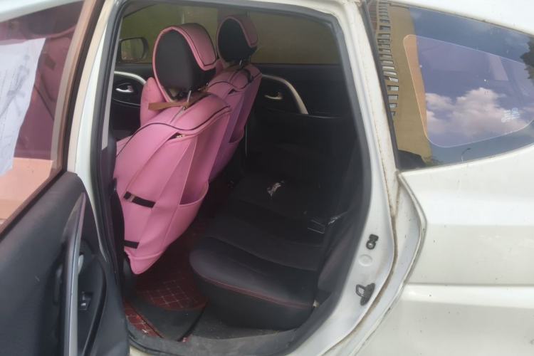 Used CHANGAN CX20 2014 1.4L Manual Sunroof Navigation Version – China IV Standard Left Rear Seat