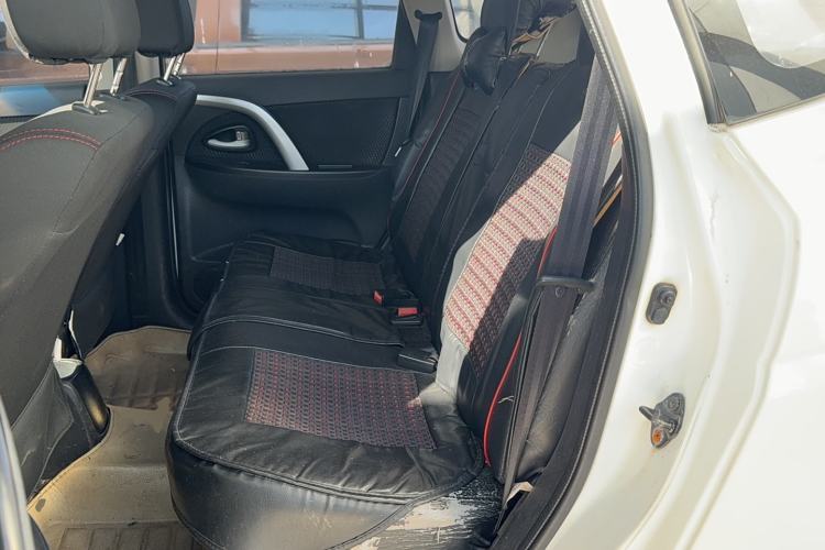 Used CHANGAN CX20 2014 1.4L Manual Sunroof Navigation Version – China IV Standard Left Rear Seat