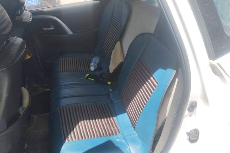 Used CHANGAN CX20 2014 1.4L Manual Sport Version China IV Standard Left Rear Seat