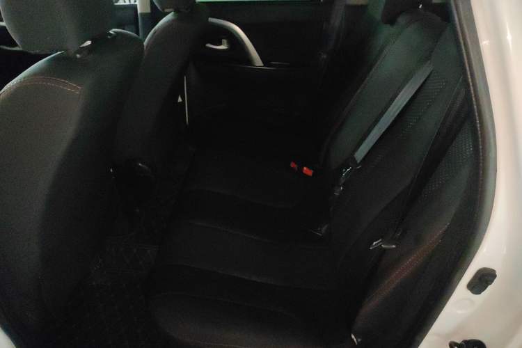 Used CHANGAN CX20 2014 1.4L IMT Sunroof Navigation Version China IV Standard Left Rear Seat