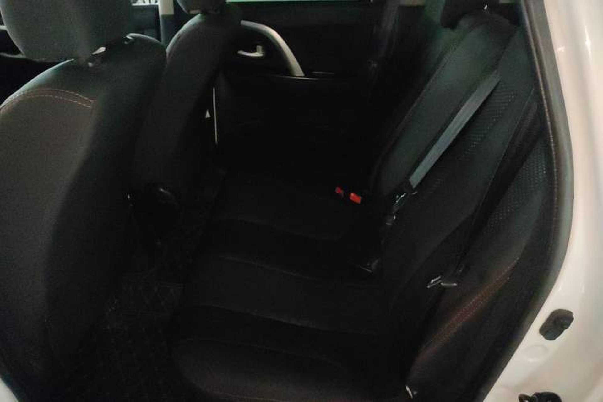 Used CHANGAN CX20 2014 1.4L IMT Sunroof Navigation Version China IV Standard Left Rear Seat