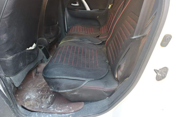 Used CHANGAN CX20 2014 1.4L Manual Sport Edition China V Standard Left Rear Seat