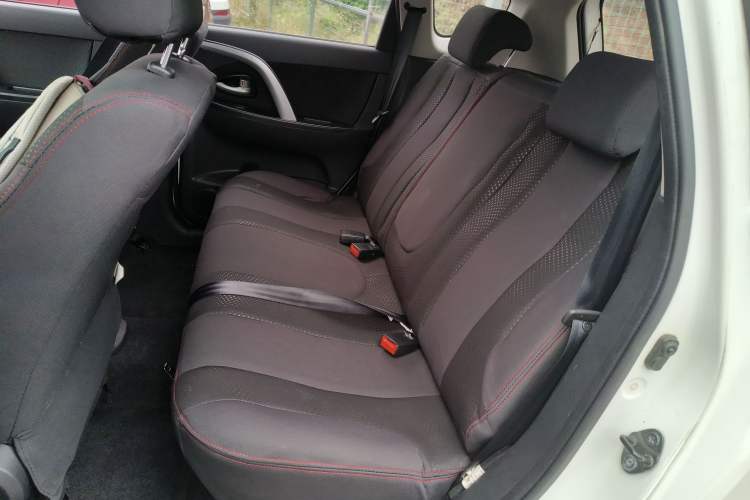 Used CHANGAN CX20 2014 1.4L Manual Sport Version China IV Standard Left Rear Seat