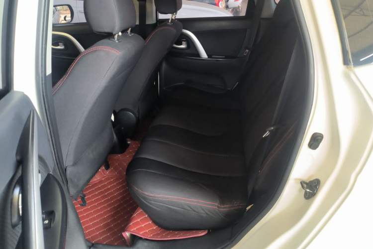 Used CHANGAN CX20 2014 1.4L Manual Sport Version China IV Standard Left Rear Seat