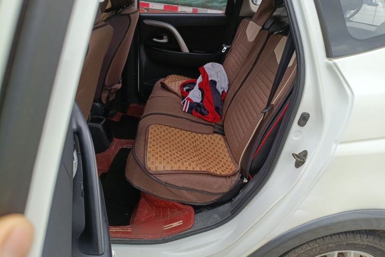 Used CHANGAN CX20 2014 1.4L IMT Sunroof Navigation Version China IV Standard Left Rear Seat