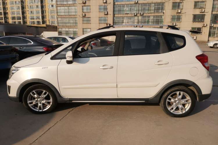 Used CHANGAN CX20 2014 1.4L Manual Sport Edition China V Standard Left Side
