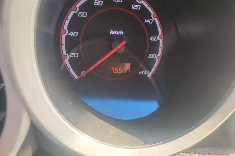 Used CHANGAN CX20 2014 1.4L Manual Sport Version China IV Standard Odometer Close Up
