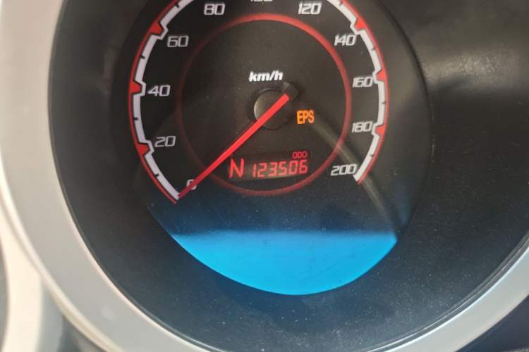 Used CHANGAN CX20 2014 1.4L IMT Sunroof Navigation Version China IV Standard Odometer Close Up