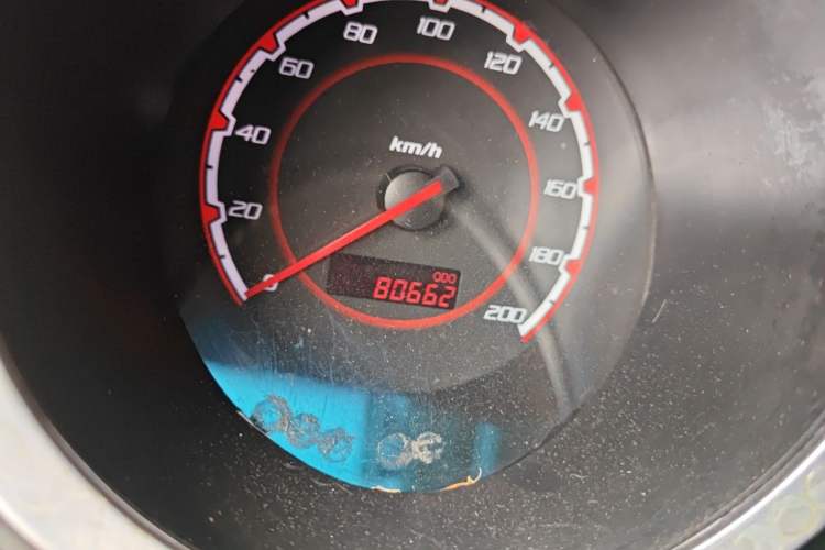 Used CHANGAN CX20 2014 1.4L Manual Sport Version China IV Standard Odometer Close Up